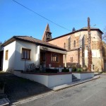 Marignac-Lasclares_Mairie_et_église.jpg